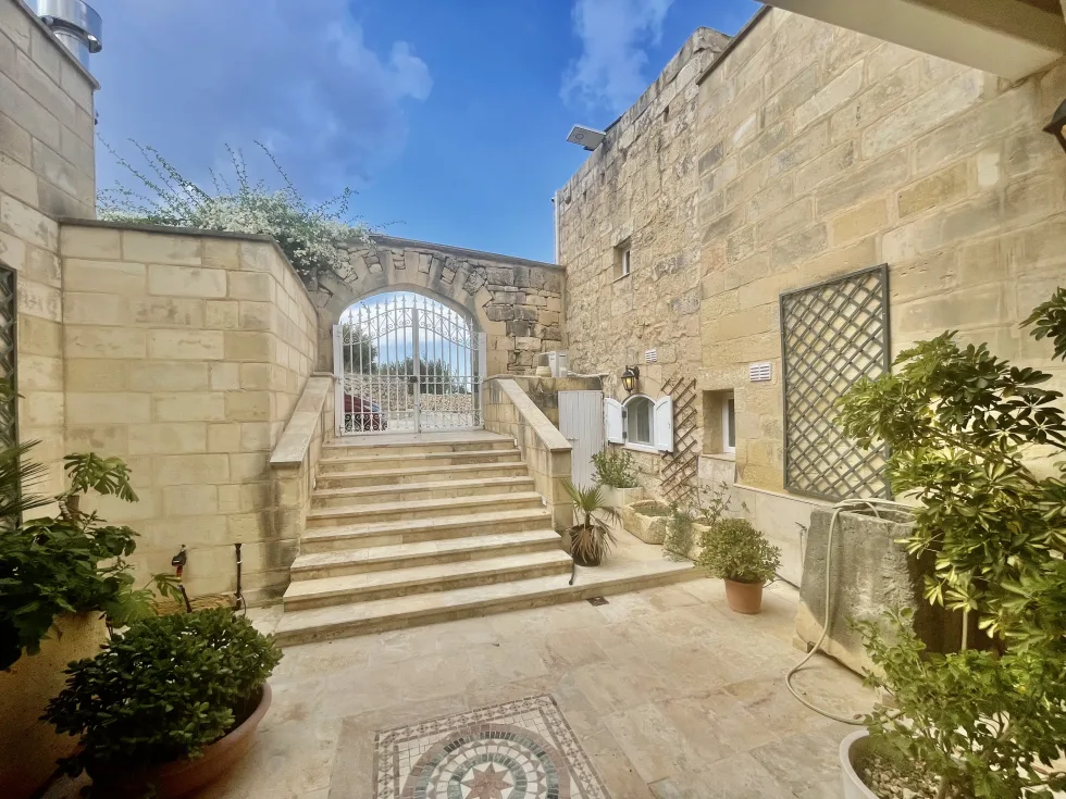 3 bed Villa For Rent in St Paul's Bay, St Paul's Bay - thumb 17