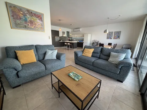 3 bed Apartment For Rent in St Paul's Bay, St Paul's Bay - thumb 1