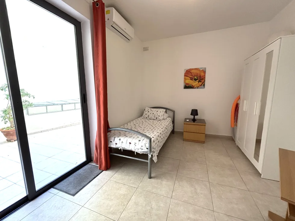 3 bed Apartment For Rent in St Paul's Bay, St Paul's Bay - thumb 10