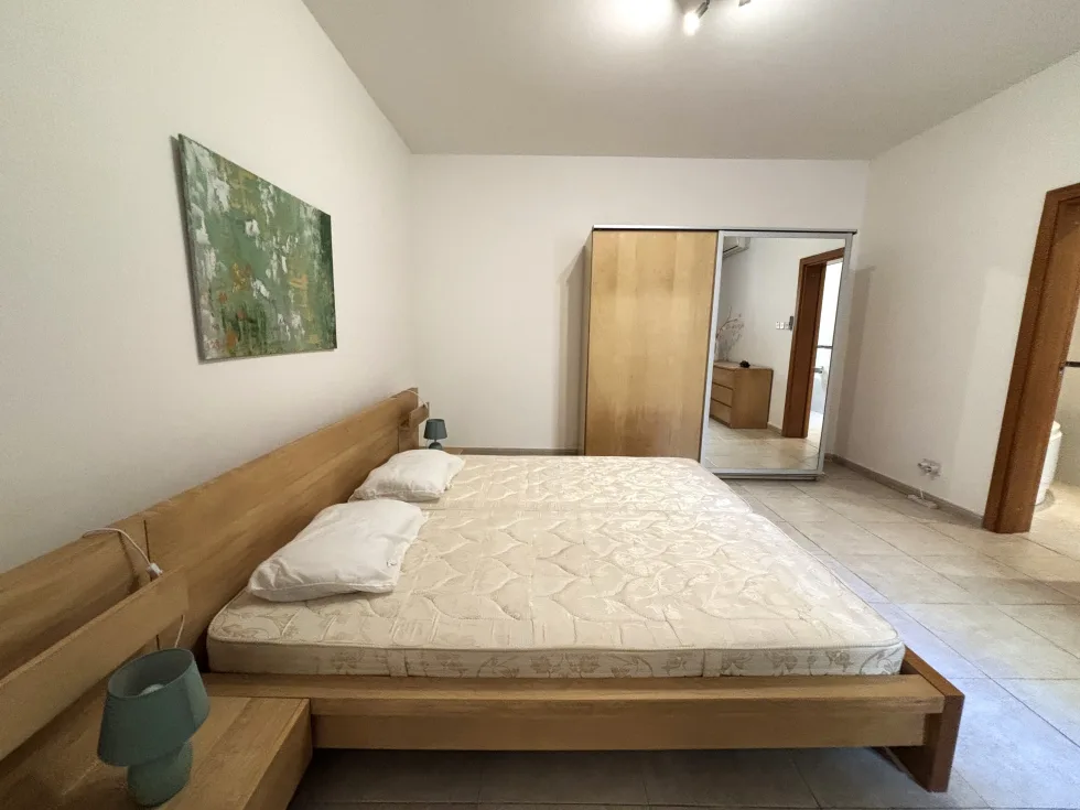 3 bed Apartment For Rent in St Paul's Bay, St Paul's Bay - thumb 8