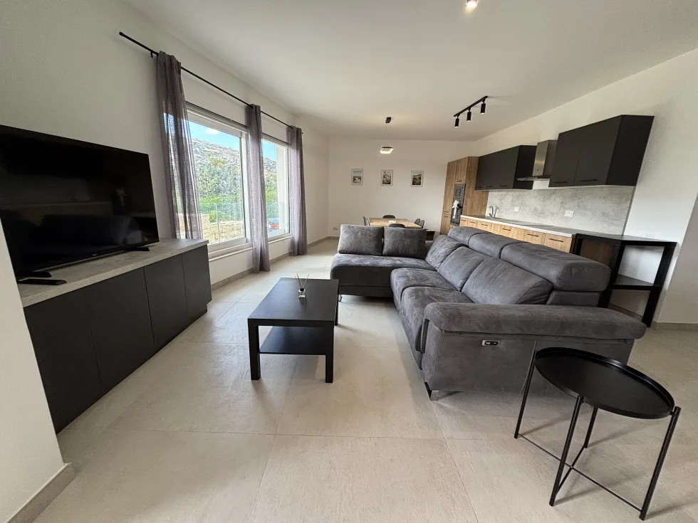 3 bed Maisonette For Rent in Bahar ic-Caghaq, Bahar ic-Caghaq - thumb 2