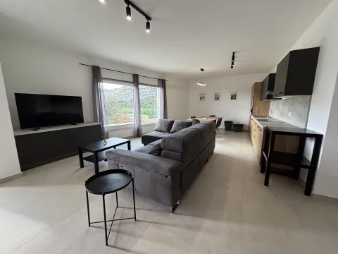 3 bed Maisonette For Rent in Bahar ic-Caghaq, Bahar ic-Caghaq - thumb 3