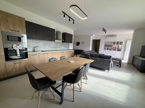 3 bed Maisonette For Rent in Bahar ic-Caghaq, Bahar ic-Caghaq - thumb 5