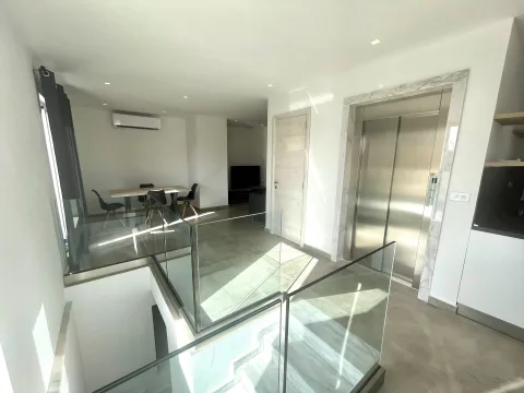 2 bed Penthouse For Rent in Sliema, Sliema - thumb 1
