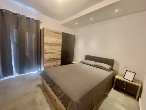 2 bed Penthouse For Rent in Sliema, Sliema - thumb 11