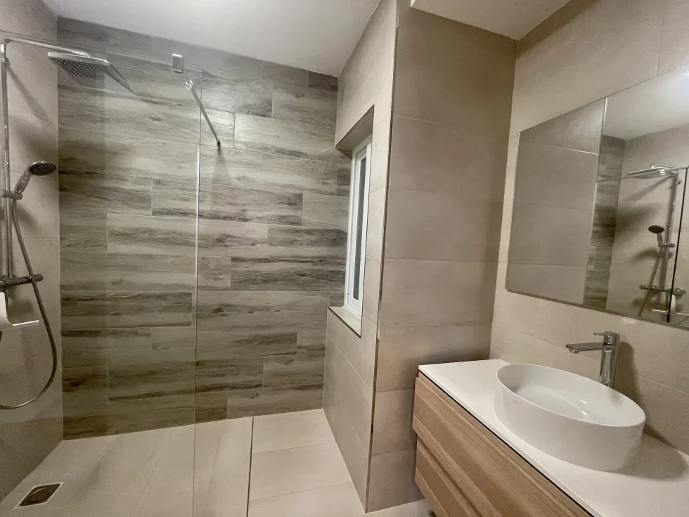 2 bed Penthouse For Rent in Sliema, Sliema - thumb 12