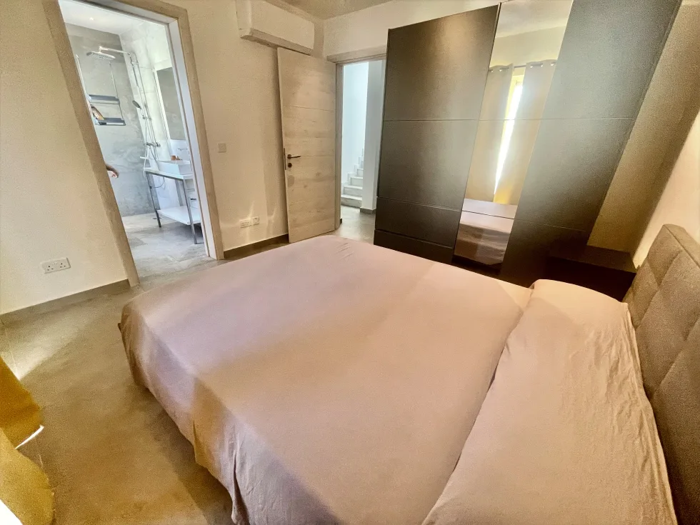 2 bed Penthouse For Rent in Sliema, Sliema - thumb 14