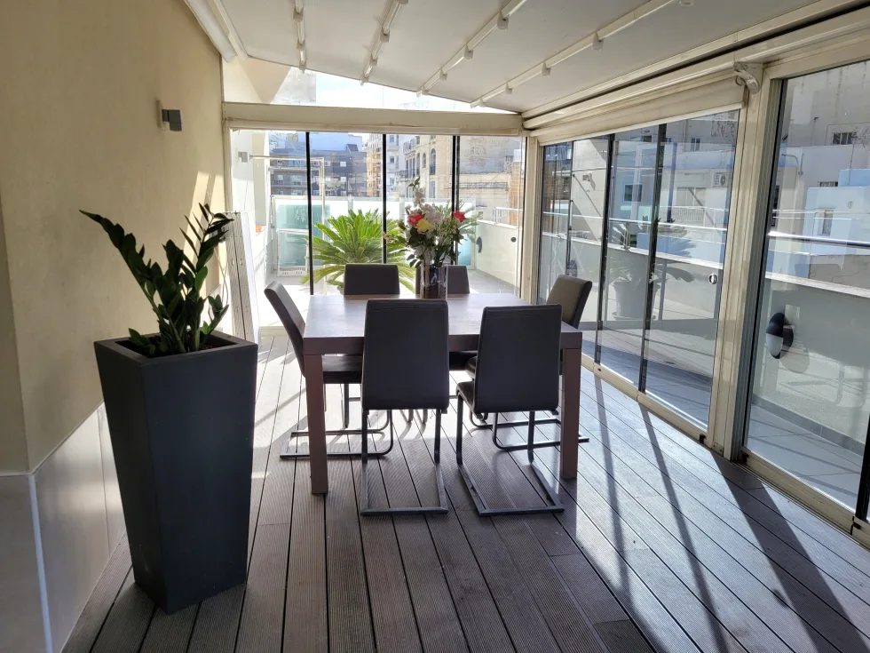 3 bed Penthouse For Rent in St Julian's, St Julian's - thumb 3