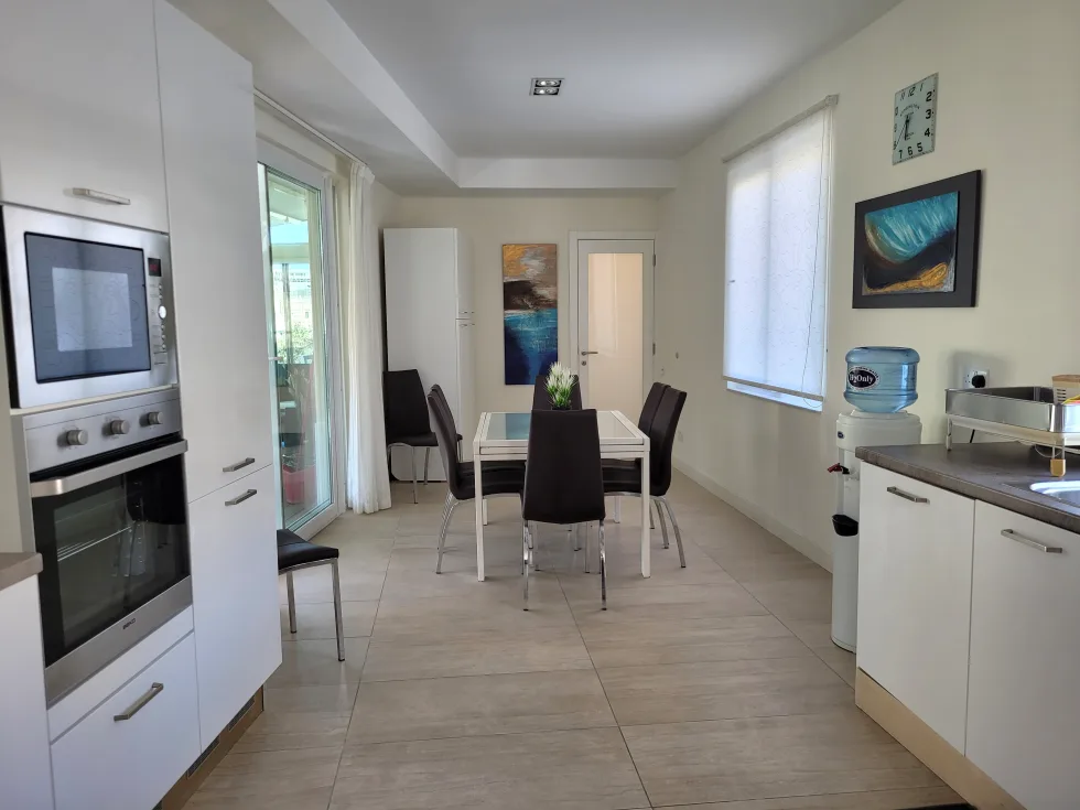 3 bed Penthouse For Rent in St Julian's, St Julian's - thumb 5