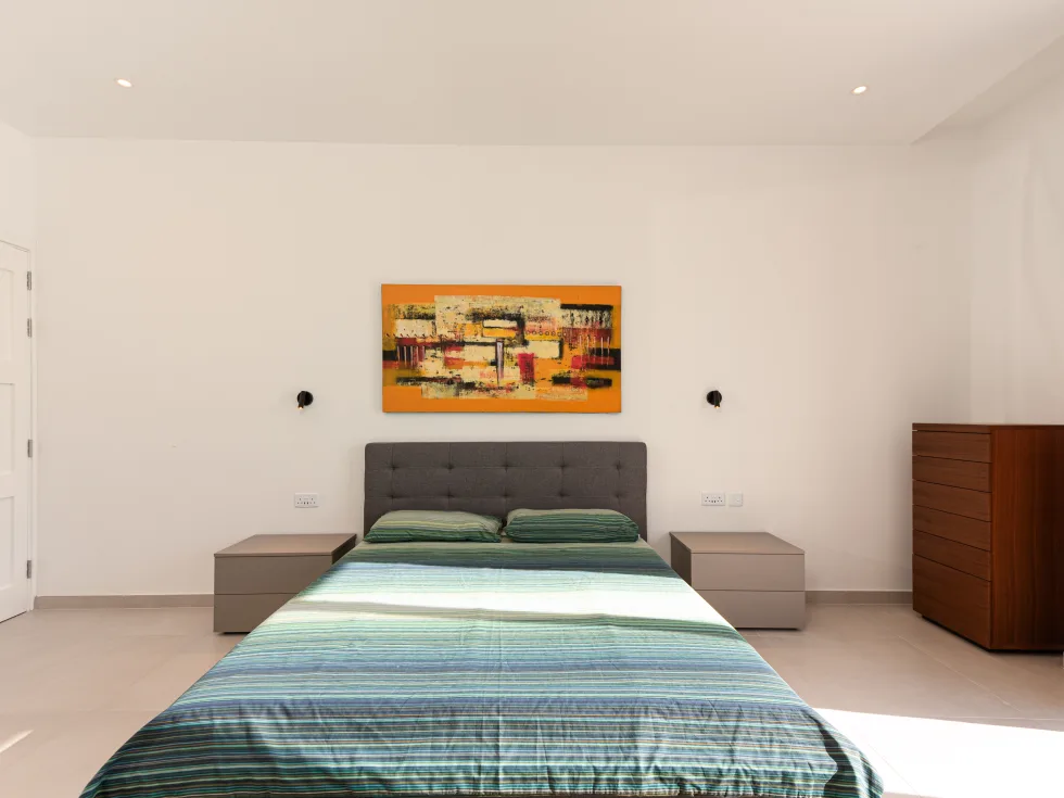 2 bed Penthouse For Rent in Sliema, Sliema - thumb 8