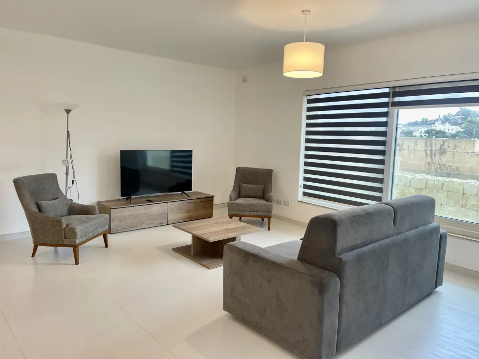 3 bed Maisonette For Rent in Bahar ic-Caghaq, Bahar ic-Caghaq - thumb 2