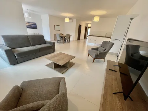 3 bed Maisonette For Rent in Bahar ic-Caghaq, Bahar ic-Caghaq - thumb 5