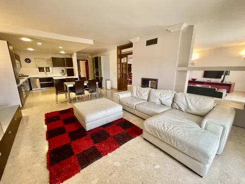 3 bed Apartment For Rent in St Julian's, St Julian's - thumb 2