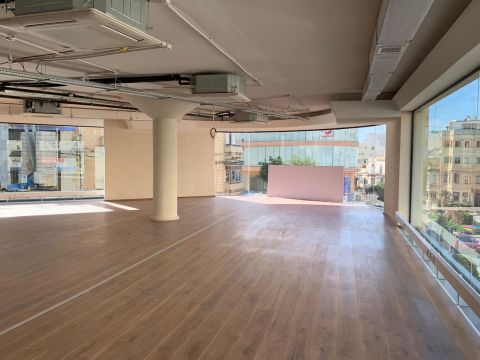 0 bed Office For Rent in Ta' Xbiex, Ta' Xbiex - thumb 3