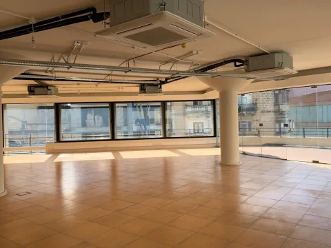 0 bed Office For Rent in Ta' Xbiex, Ta' Xbiex - thumb 6