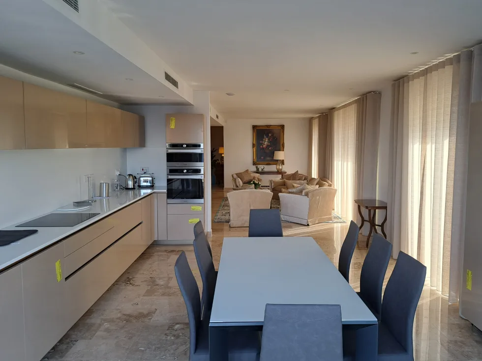 4 bed Apartment For Rent in Sliema, Sliema - thumb 5