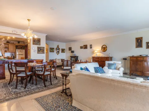 3 bed Apartment For Rent in Sliema, Sliema - thumb 4