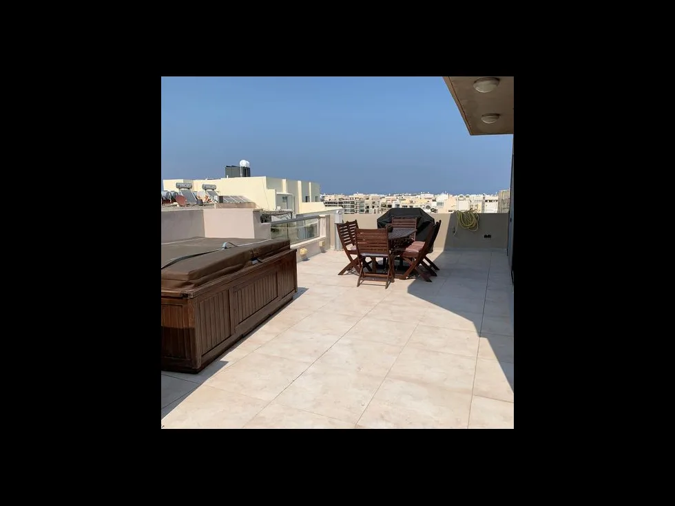 3 bed Penthouse For Rent in St Julian's, St Julian's - thumb 2