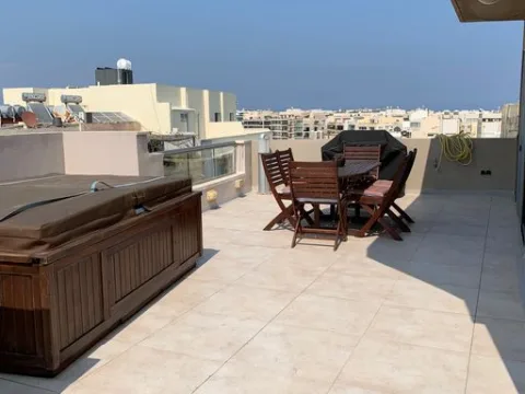 3 bed Penthouse For Rent in St Julian's, St Julian's - thumb 2