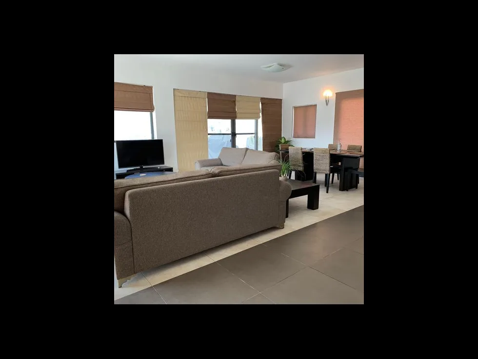 3 bed Penthouse For Rent in St Julian's, St Julian's - thumb 4