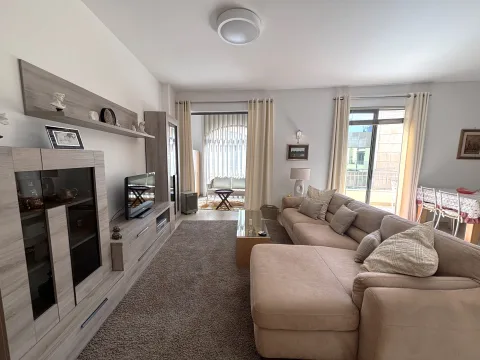 1 bed Apartment For Rent in St Julian's, St Julian's - thumb 2