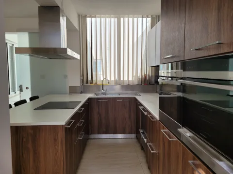 3 bed Villa For Rent in Naxxar, Naxxar - thumb 8