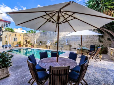 7 bed Palazzo For Sale in Balzan, Balzan - thumb 2