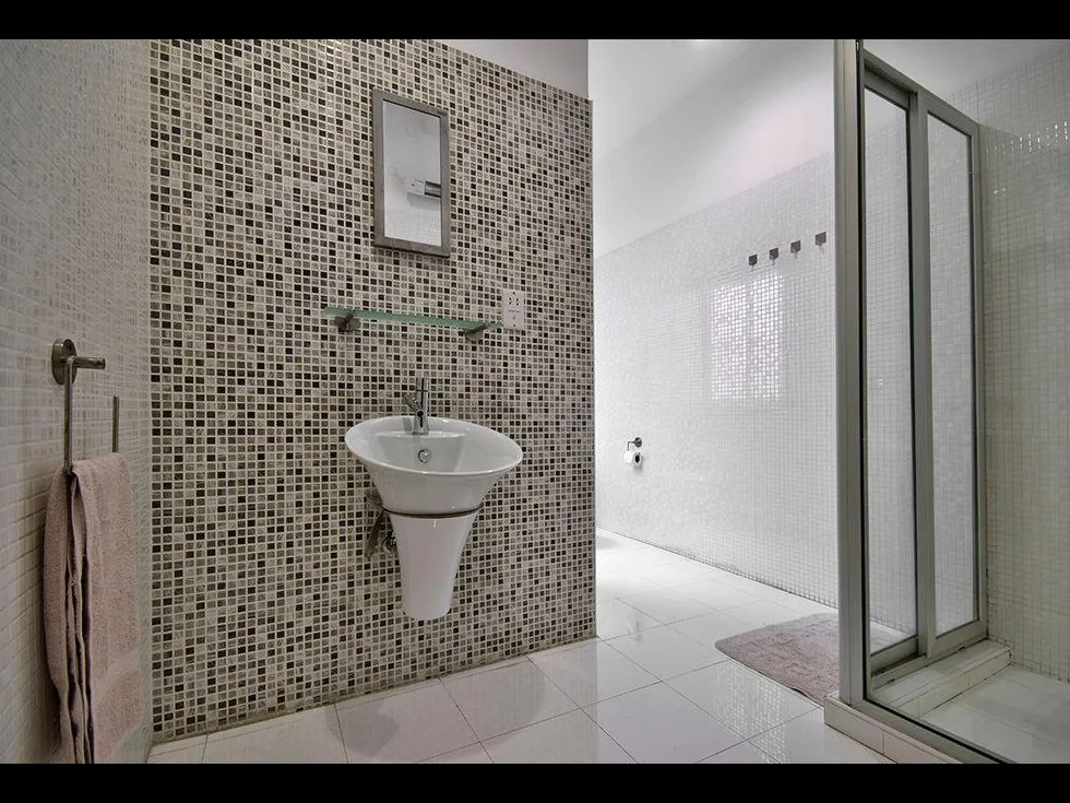 3 bed Apartment For Rent in St Julian's, St Julian's - thumb 11