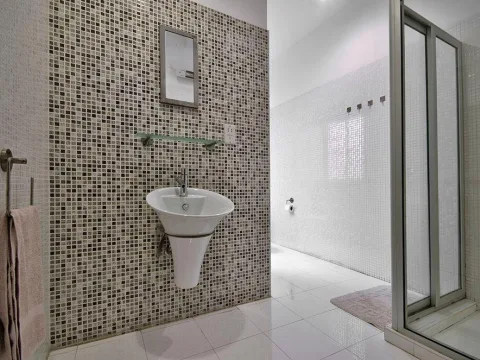 3 bed Apartment For Rent in St Julian's, St Julian's - thumb 11