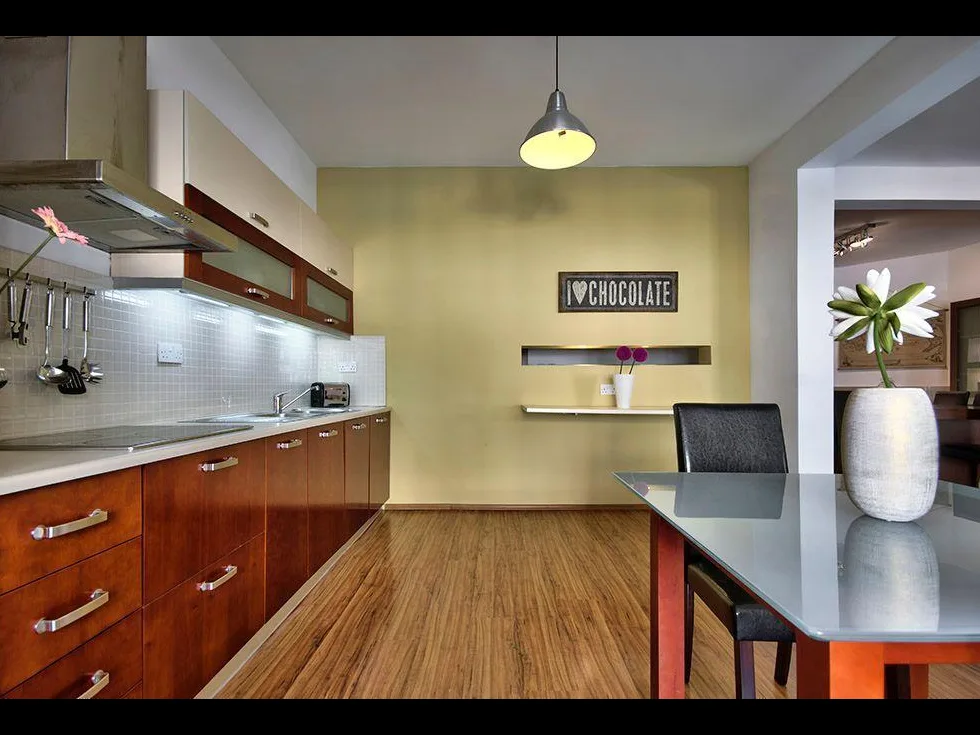 3 bed Apartment For Rent in St Julian's, St Julian's - thumb 3