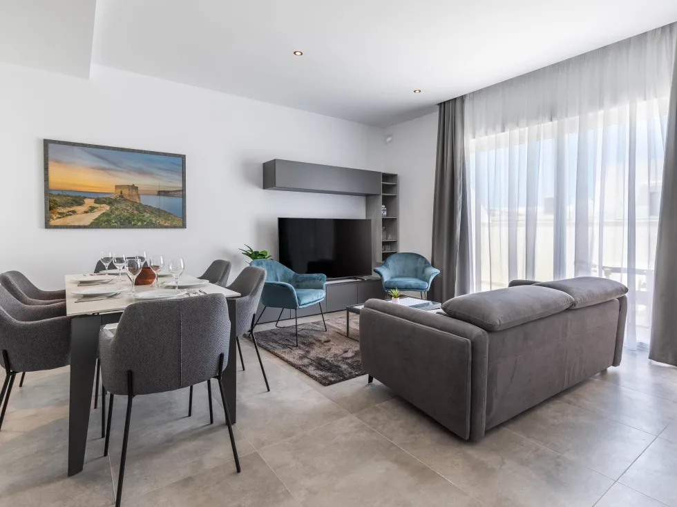 2 bed Penthouse For Rent in St Julian's, St Julian's - thumb 3