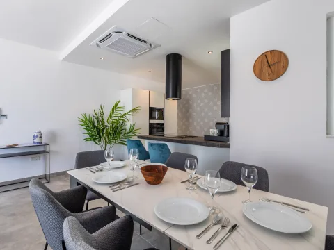 2 bed Penthouse For Rent in St Julian's, St Julian's - thumb 6