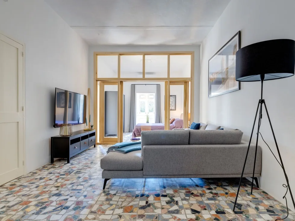 2 bed Apartment For Rent in Floriana, Floriana - thumb 2