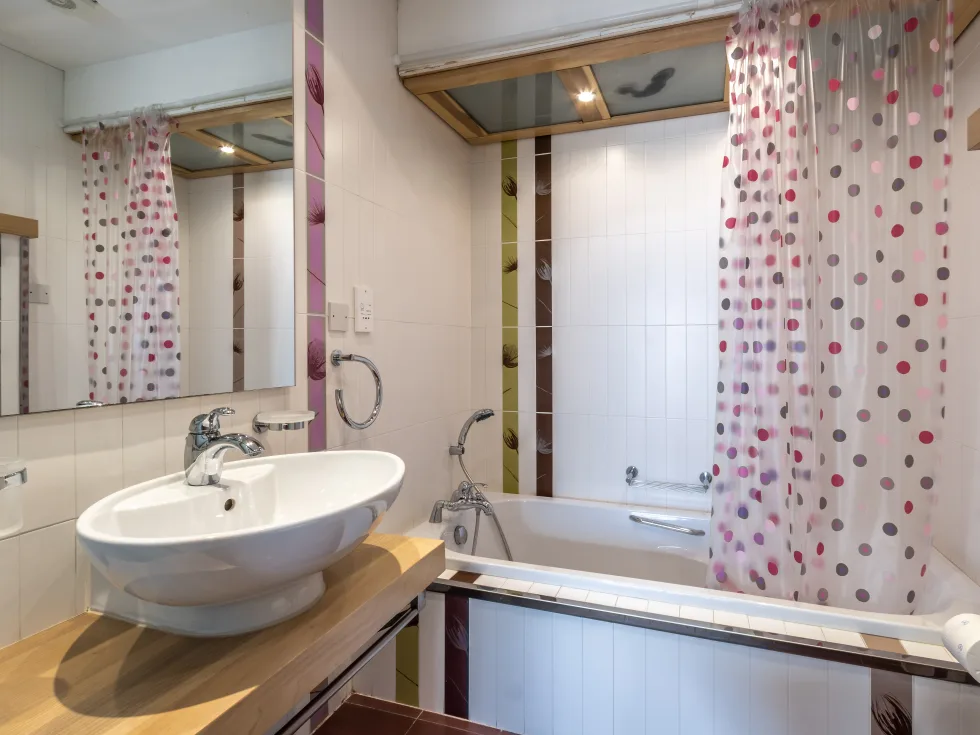 4 bed Apartment For Sale in St Julian's, St Julian's - thumb 12