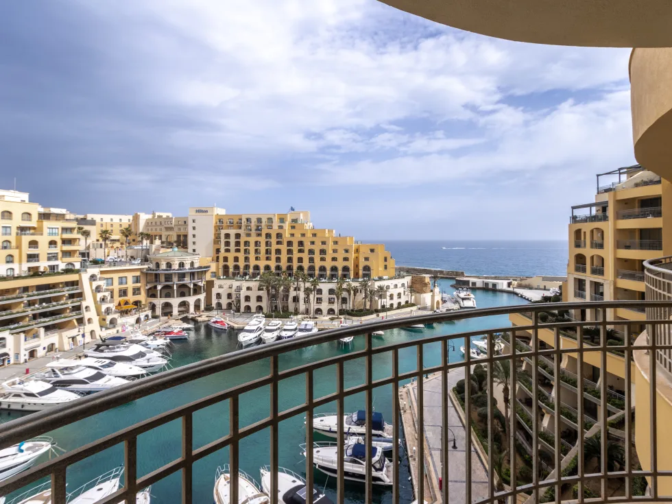 4 bed Apartment For Sale in St Julian's, St Julian's - thumb 18