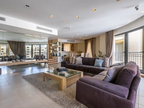 4 bed Apartment For Sale in St Julian's, St Julian's - thumb 2
