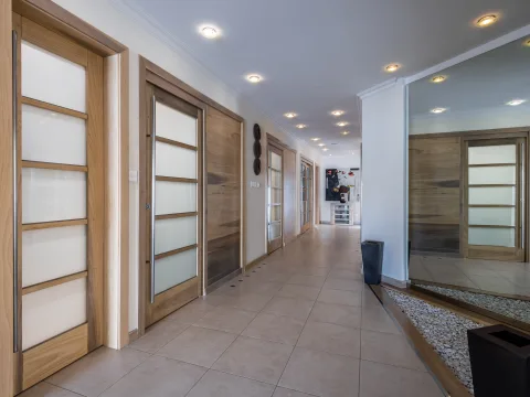 4 bed Apartment For Sale in St Julian's, St Julian's - thumb 8