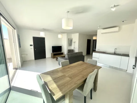 3 bed Penthouse For Rent in Bahar ic-Caghaq, Bahar ic-Caghaq - thumb 8