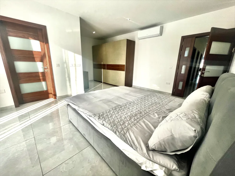 2 bed Penthouse For Rent in Attard, Attard - thumb 11