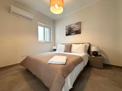 1 bed Penthouse For Rent in St Julian's, St Julian's - thumb 6
