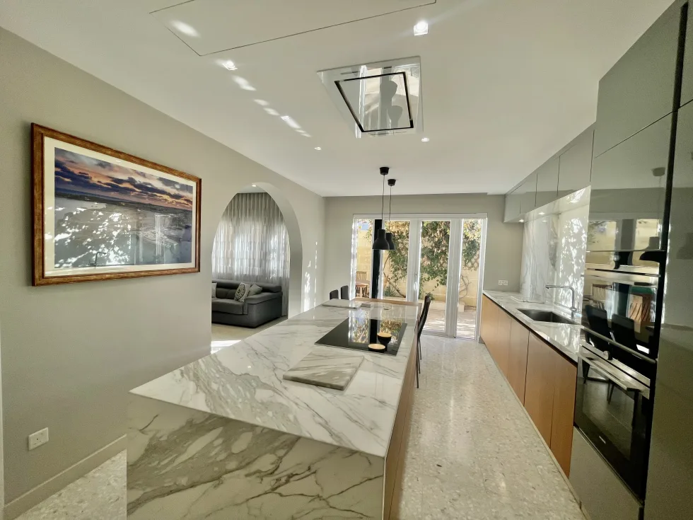 4 bed Villa For Rent in San Gwann, San Gwann - thumb 6