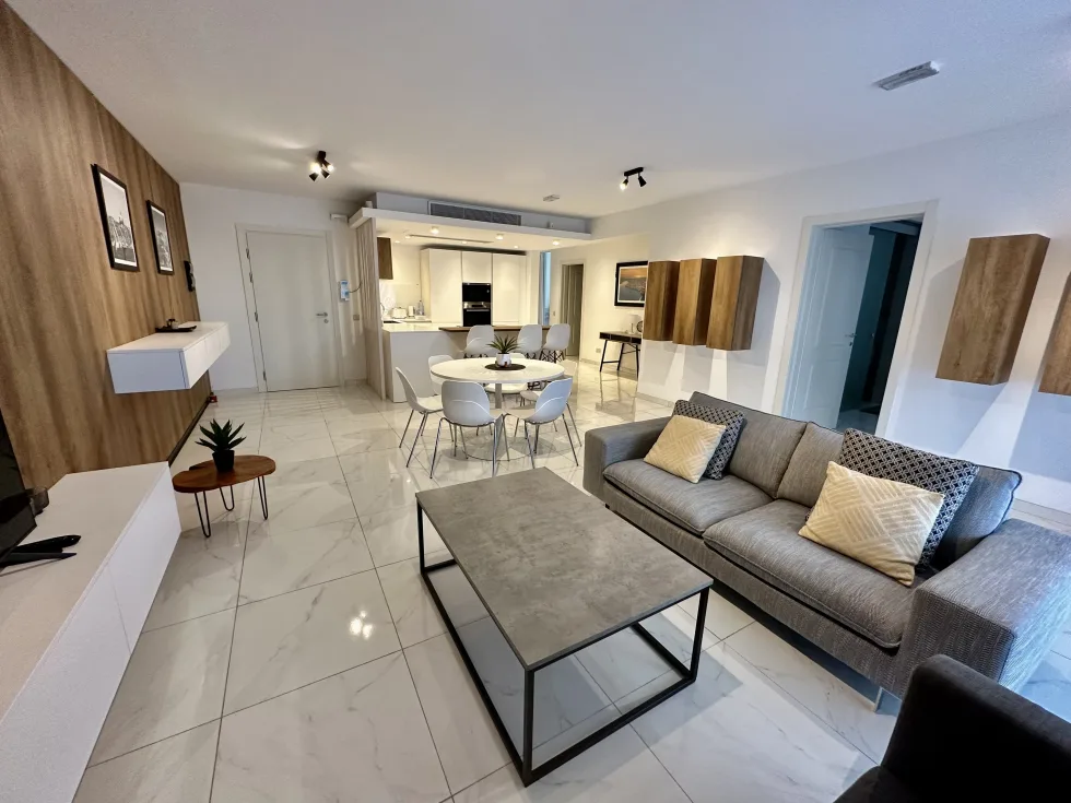 3 bed Apartment For Rent in Swieqi, Swieqi - thumb 6