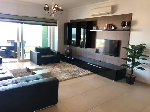 2 bed Apartment For Rent in Sliema, Sliema - thumb 3