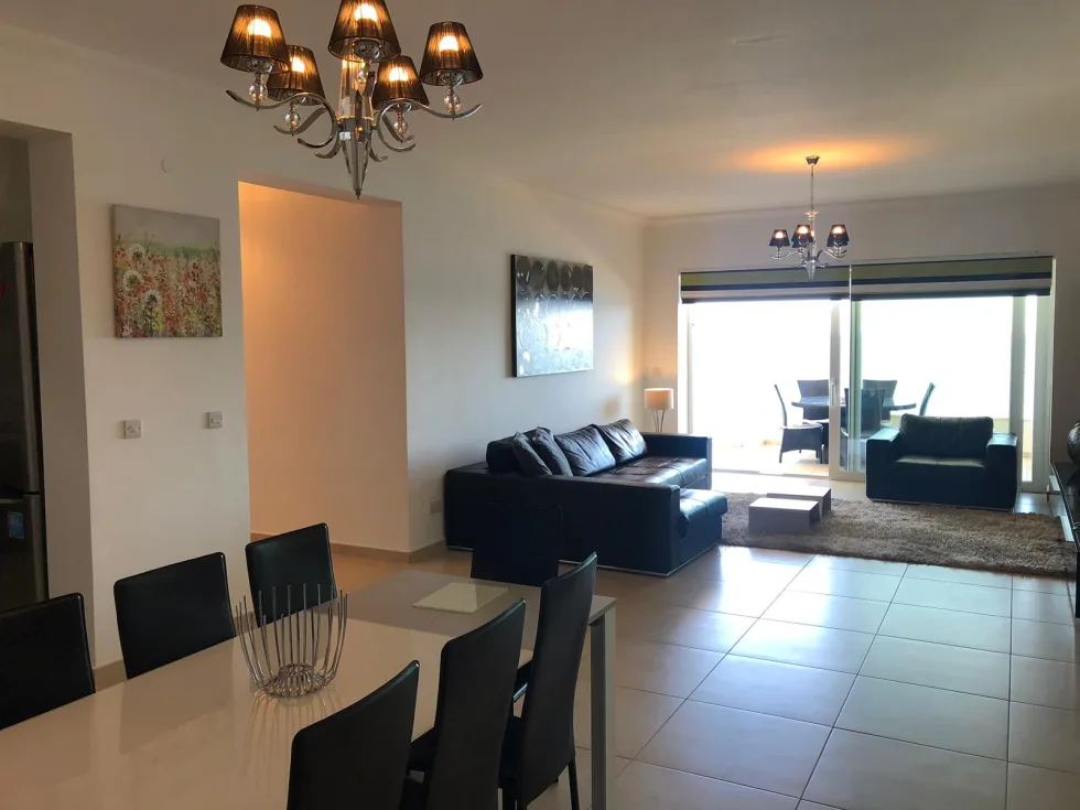 2 bed Apartment For Rent in Sliema, Sliema - thumb 6