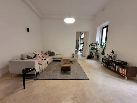 3 bed Apartment For Rent in Valletta, Valletta - thumb 1