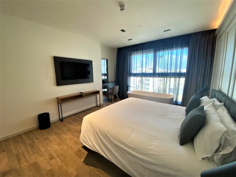 2 bed Apartment For Rent in Sliema, Sliema - thumb 8