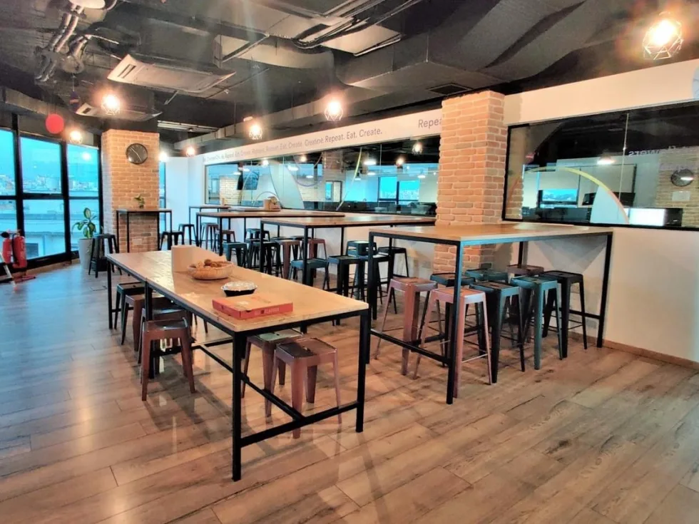 0 bed Office For Rent in Ta' Xbiex, Ta' Xbiex - thumb 3