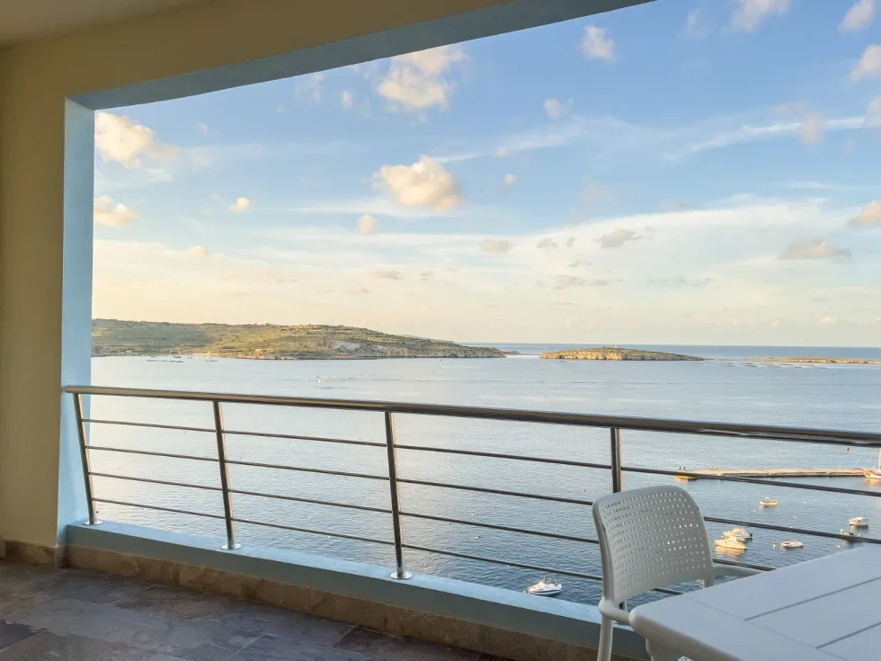 3 bed Apartment For Rent in St Paul's Bay, St Paul's Bay - thumb 2