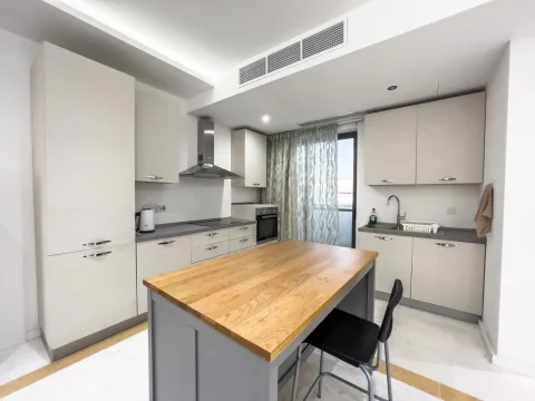 3 bed Apartment For Rent in St Paul's Bay, St Paul's Bay - thumb 5