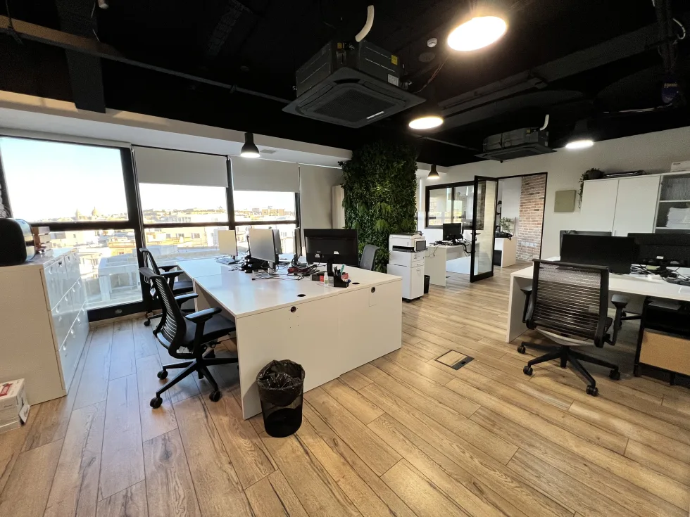 0 bed Office For Rent in Ta' Xbiex, Ta' Xbiex - thumb 1